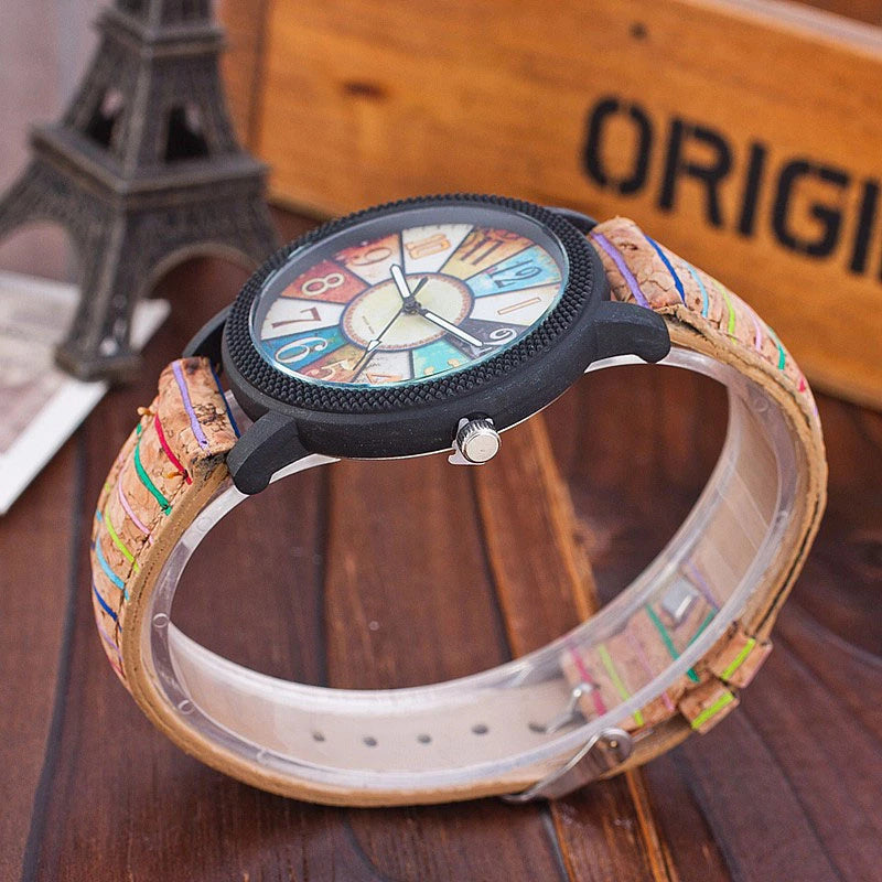 Casual Vintage Leather Women Quartz Wrist Watch Gift Clock